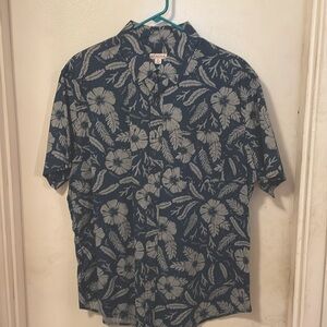 Hawaiian shirt